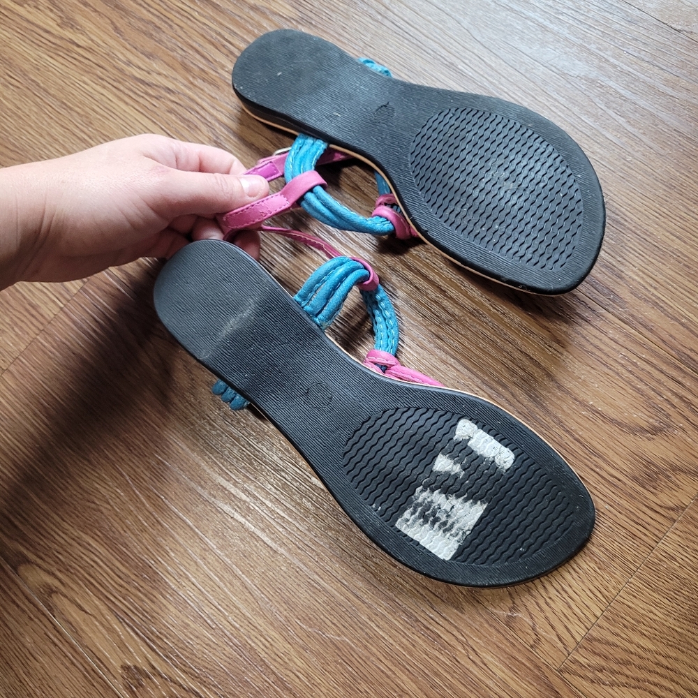 Sandals - Picture 4 of 4